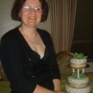 Meet your Posher, Nora